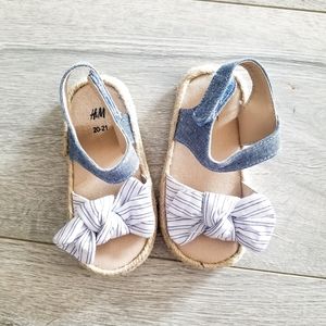 NWOT - H&M blue and white espadrille sandals